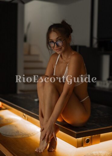 Independent Escorts in Rio – Sabrina Lolla (21) 99001-0510